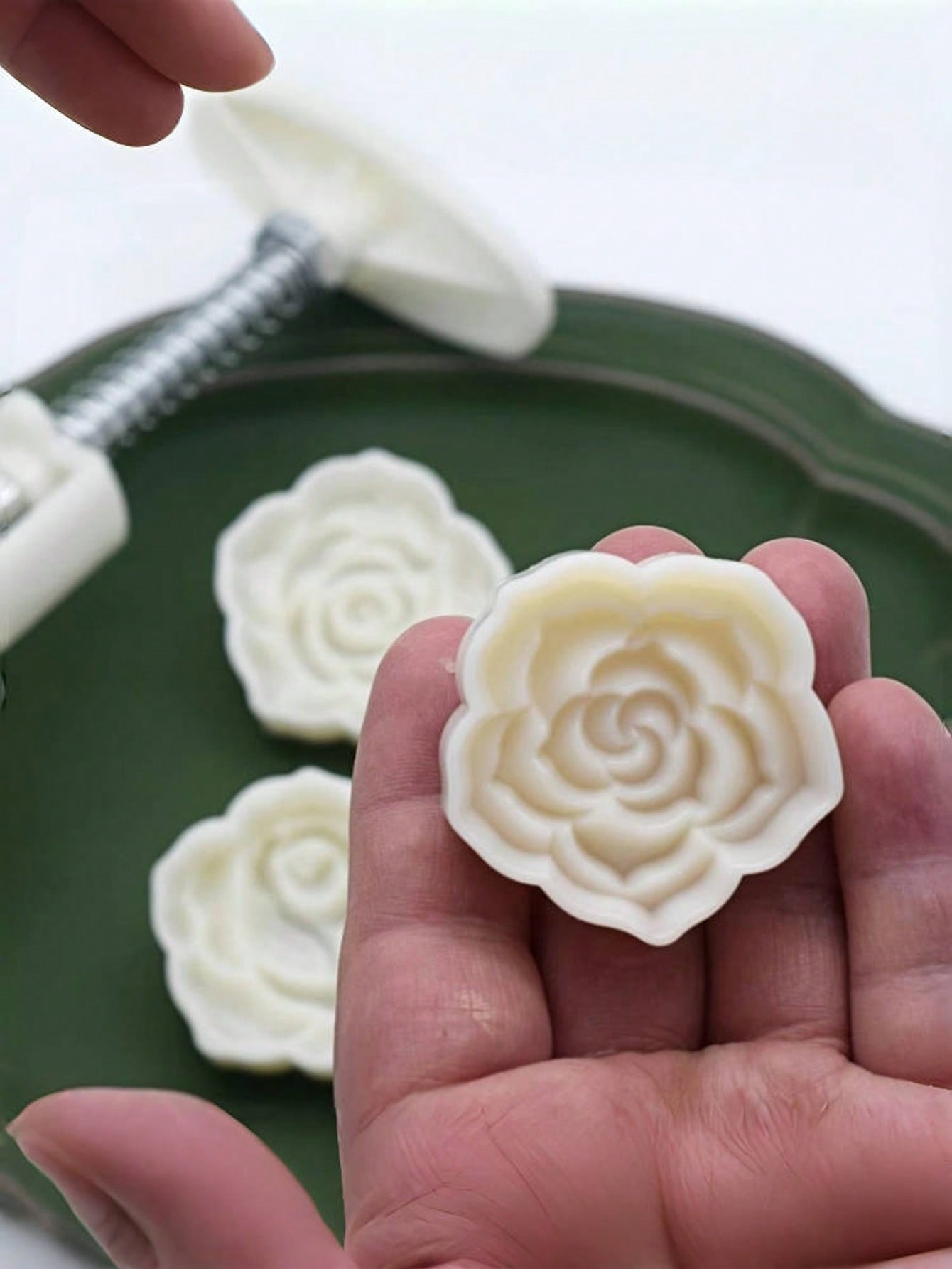 Rose Shaped Mooncake Mold Setw - Home Cooking Asian ulasan dan harga